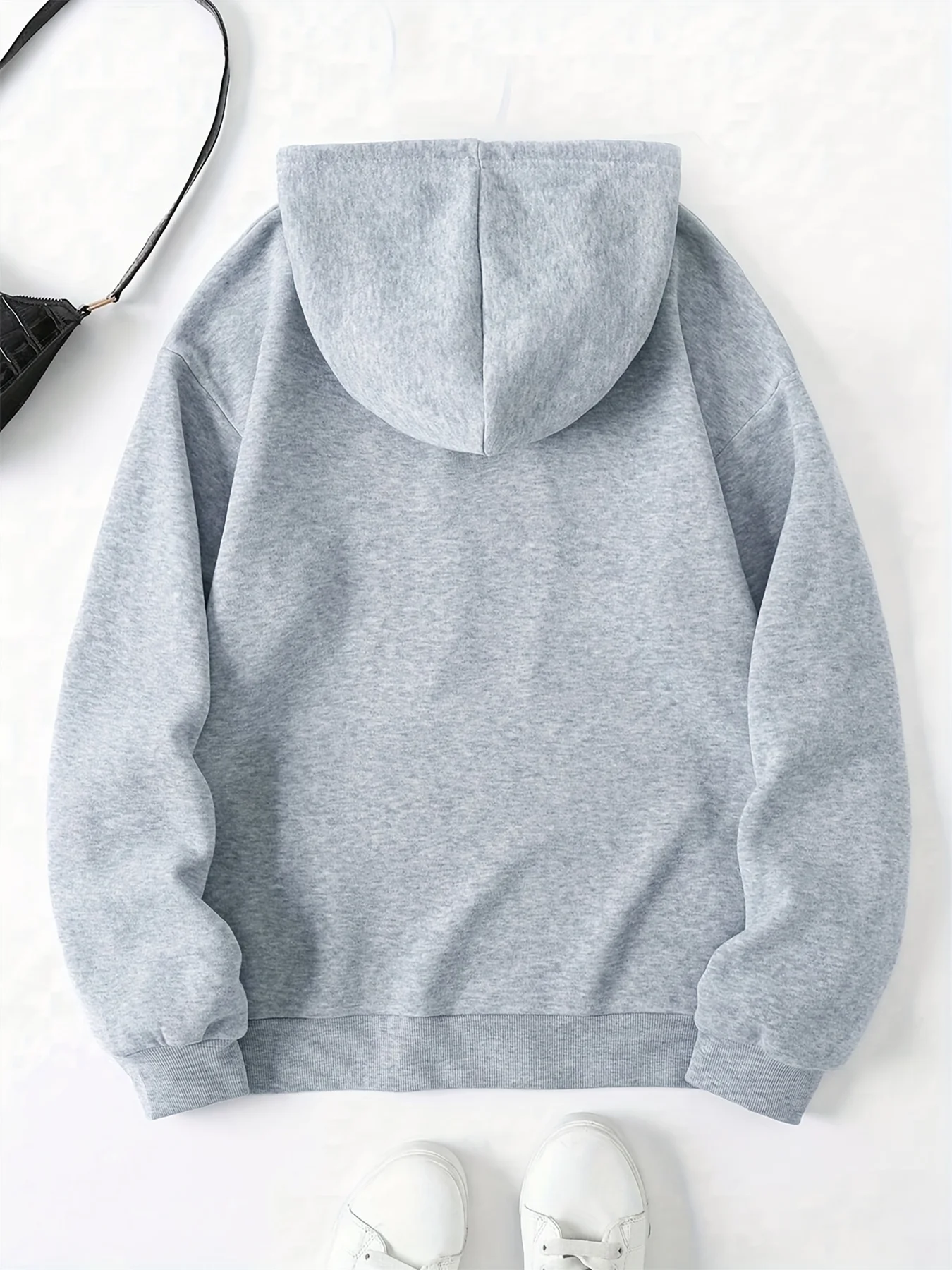 Damska bluza z kapturem, swobodny krój, nadruk z literami New York, okrągły dekolt, długi rękaw, edycja regularna na jesień i zimę.