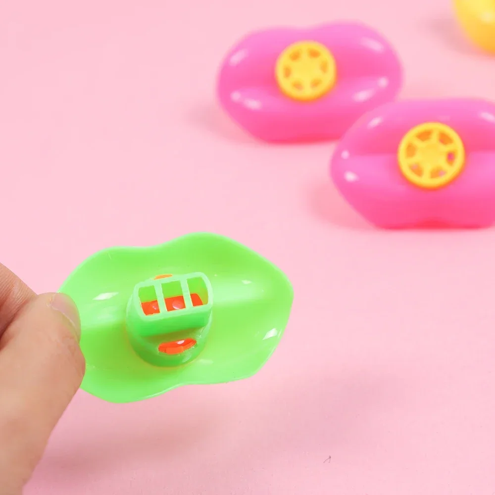 Sifflet musical en plastique pour enfants, sifflet à bouche, sifflet silencieux, jouet amusant, cadeau d'anniversaire, 1 pièce