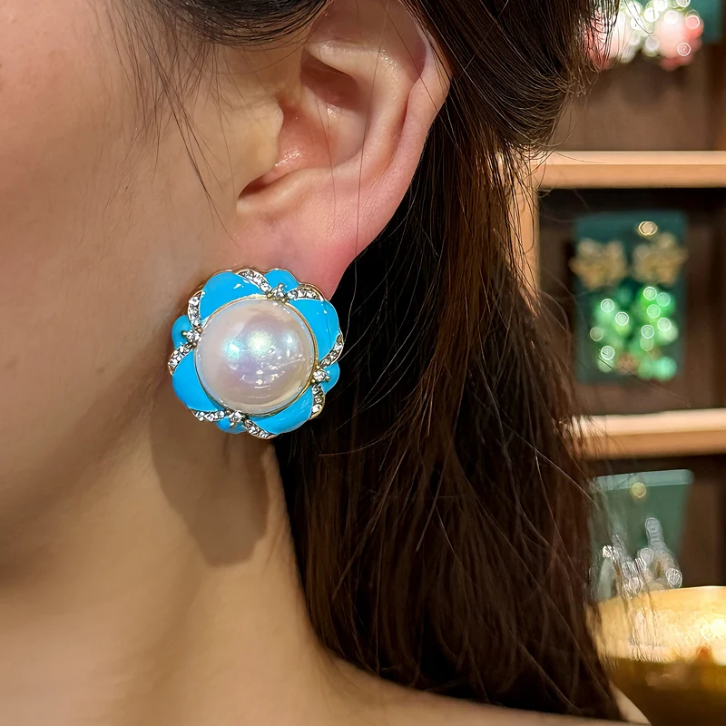 

Vintage Big Pearl Stud Earrings Blue Enamel Shell Flower Petal Jewelry Designer Luxury Wedding Bridal For Woman Christmas 2026