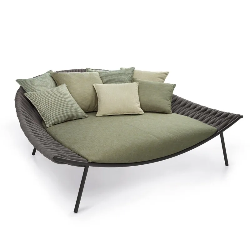 Outdoor loungers, rattan courtyard terrace swimming pool seaside villa greenhouse outdoor aluminum alloy bed circular sofa