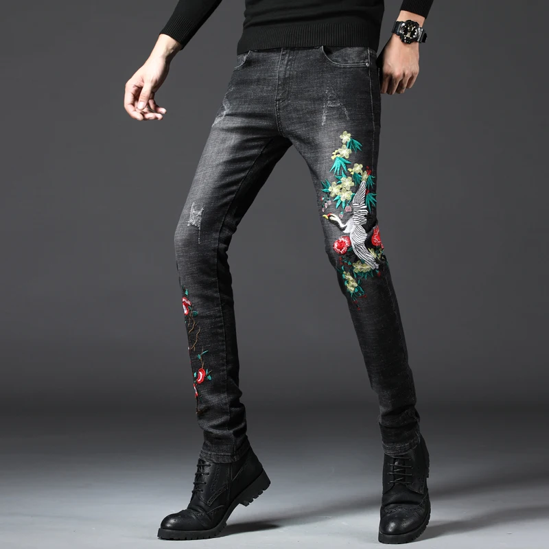 Calça Jeans Masculina Slim Fit Cinza e Preta Bordada Estilo Coreano Moderna Primavera Outono Casual Algodão Elástico Denim