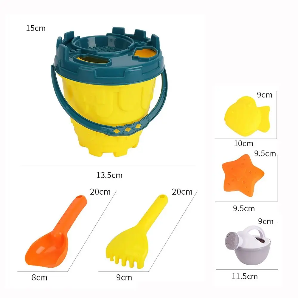 Set da 5/6 Pezzi per Gioco sulla Sabbia, Kit da Scavo con Pala, Rastrello, Stampi, Camion, Carrello, Secchiello per Castello sulla Spiaggia