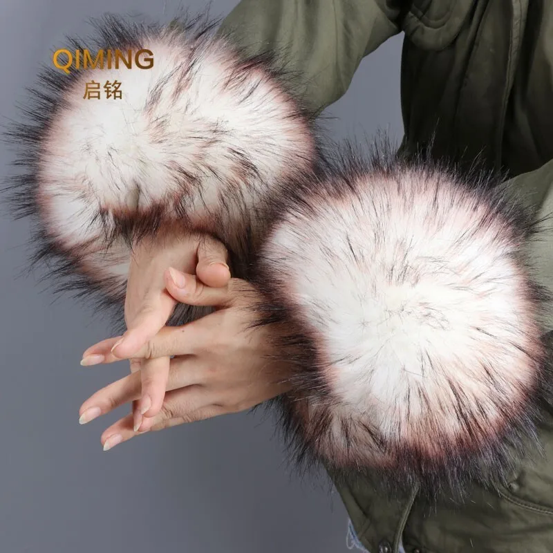 Women Luxury Thicken Winter Warm Wrist Arms Gloves Rabbit Faux Fur Bracelet Cuff Wristband Plush Elastic Oversleeve Arm Scarf