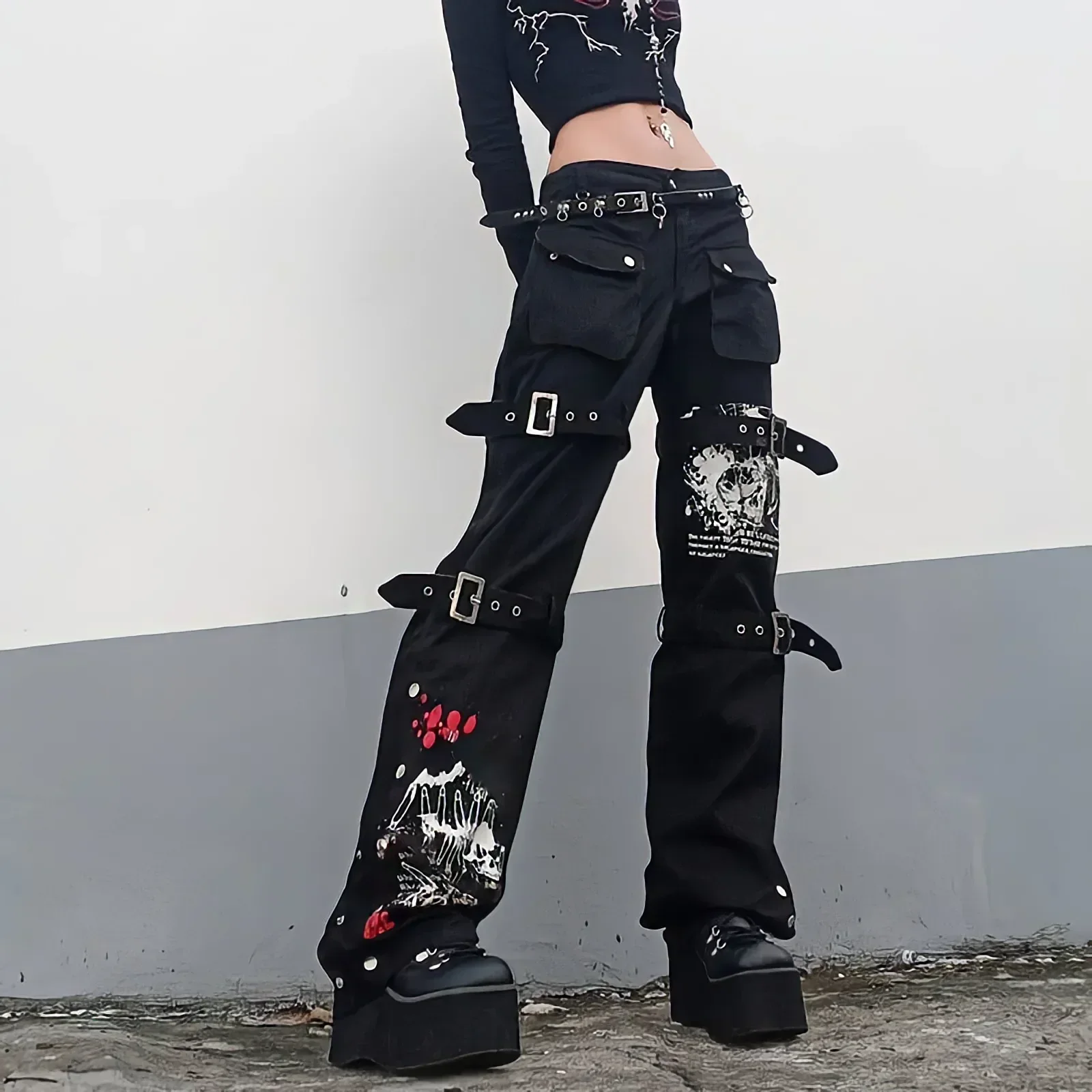 American Punk Style Black Jeans Woman Summer Streetwear Graffiti Cargo Pants Metal Buckle Fashion Vintage Straight Flared Pants