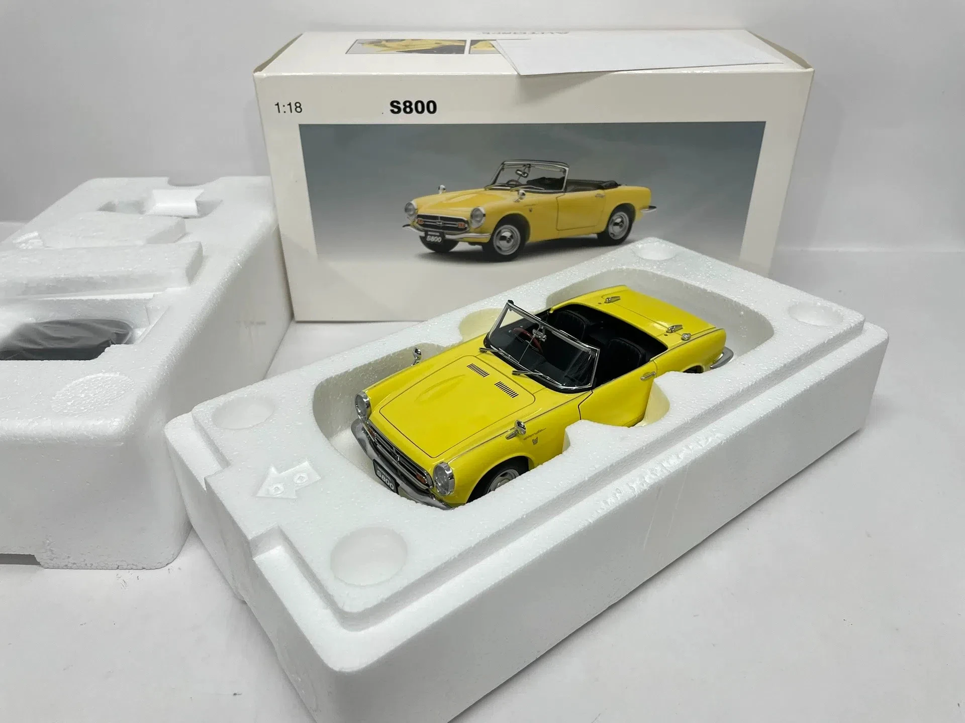 

Autoart 1:18 S800 кабриолет желтый JDM моделирование ограниченная серия все открытые сплавы металла статическая модель автомобиля игрушка в подарок