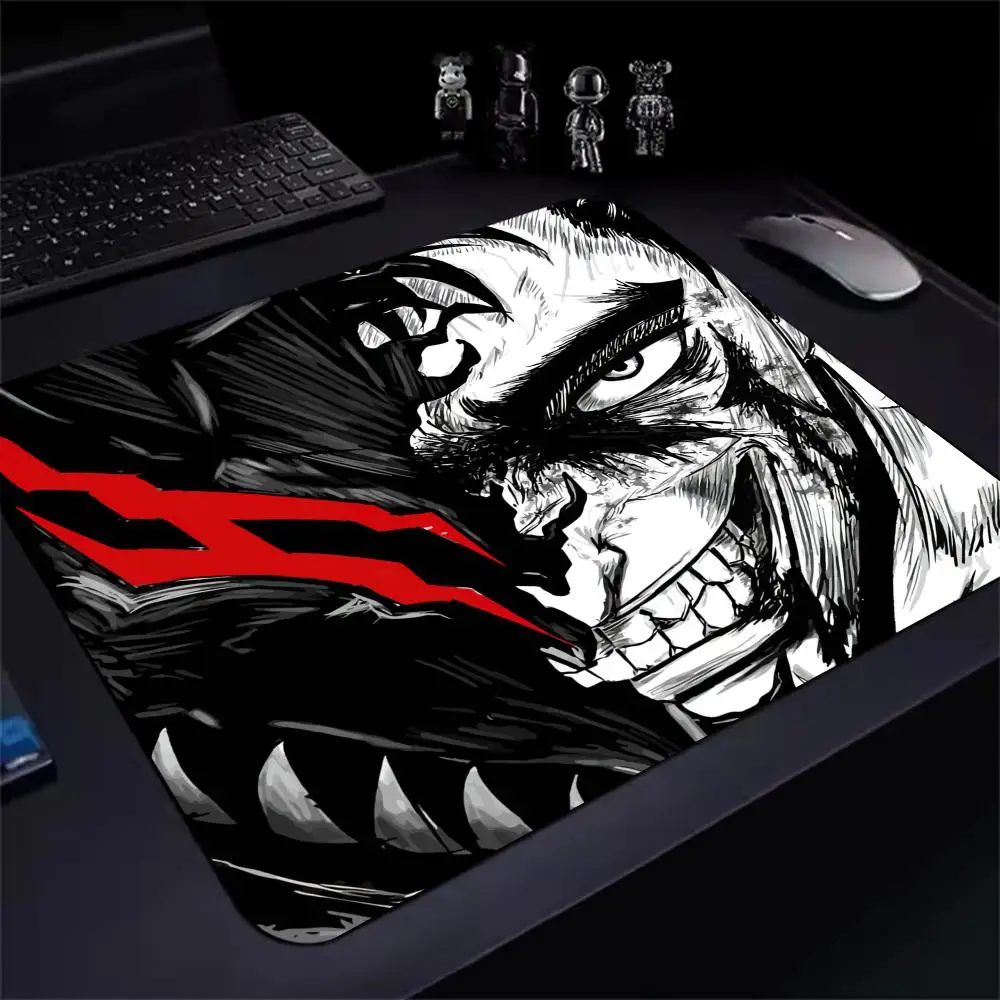 

Guts sword in berserk Gaming Small Mousepad For PC Gamer Desktop Decoration Office Mouse Mat Deskmat Rug 450x400mm