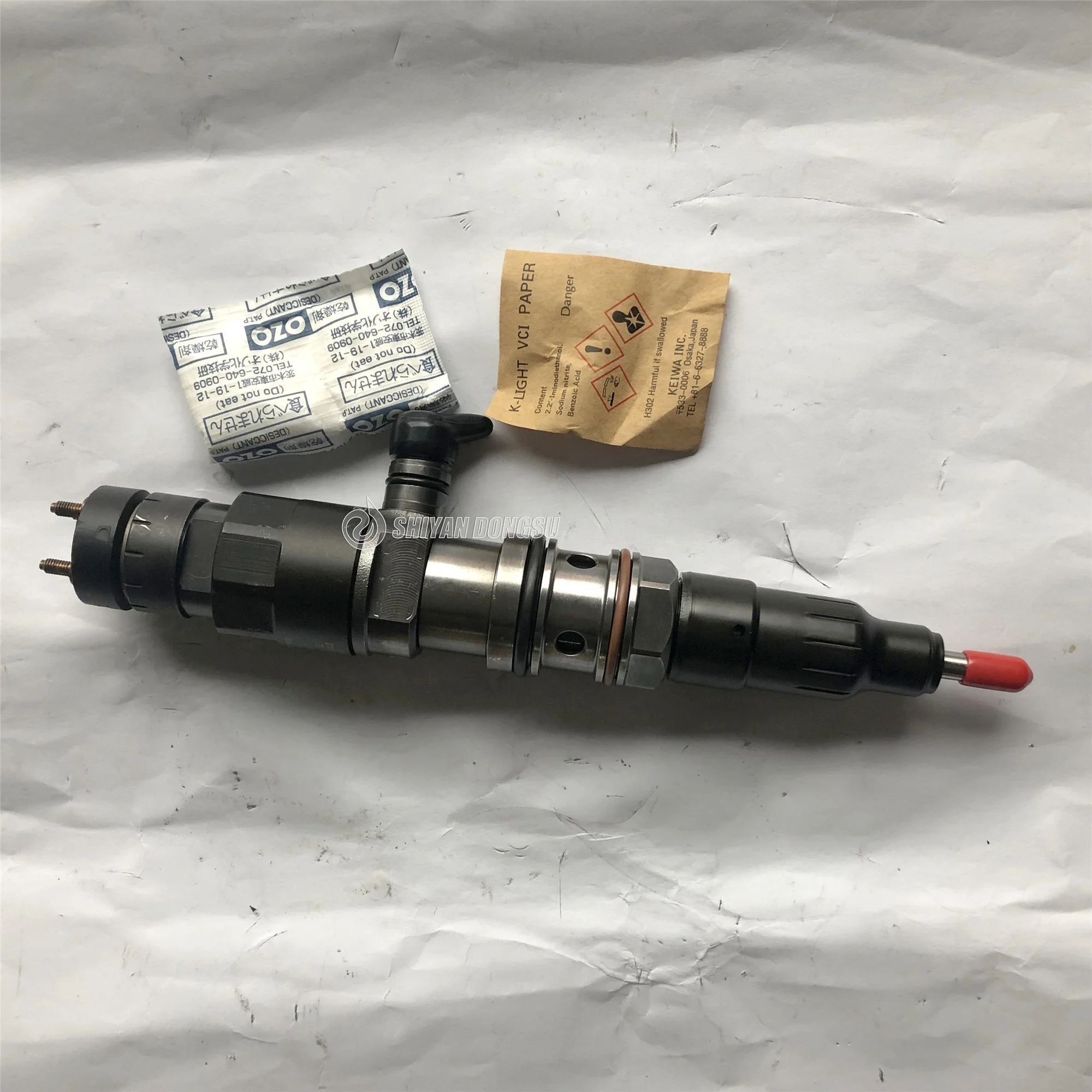 

High quality DD15 diesel fuel injector A4720701087 A4720701187 A4720701287 0445120302 0445120303