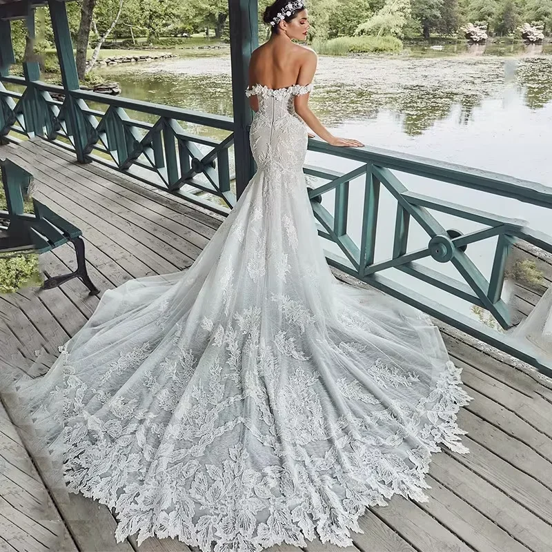 

Customized Vintage Mermaid Wedding Dress Exquisite Applique Lace Bride Dress Off Shoulder Bridal Gown Vestido De Novia