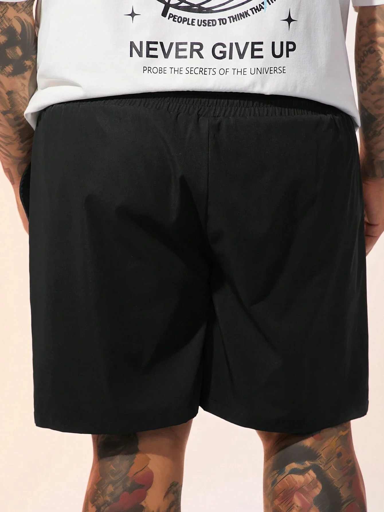 

Men's Plus Size Casual Straight Drawstring Knee Length Black Shorts