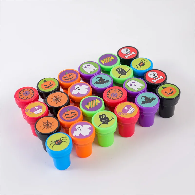 24 Stück Halloween Selbstfärbestempel Kürbis Geist Fledermaus Katze Hexe Stempel Geister-Party-Geschenke Trick or Treat Halloween-Party-Zubehör – Detail 2