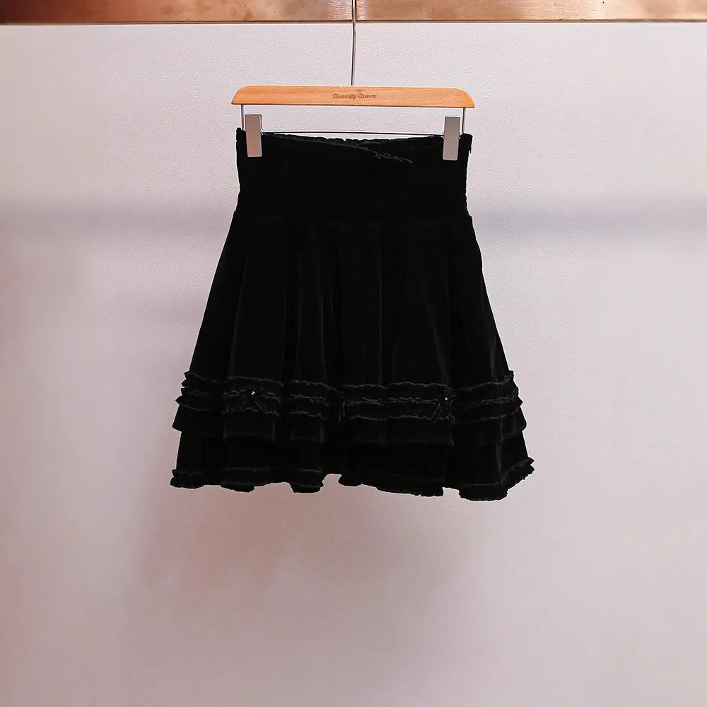 

Новинка осени: корейская юбка Princ Sle из вельвета с деревянной отделкой и узлом