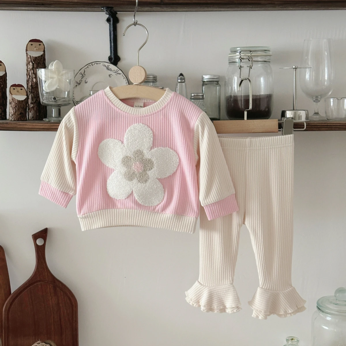 Spring Autumn New Baby Boys Girls Clothes Cartoon Pink Flower Patch Embroidered Tops+Bell Bottom Pant Set Korean Style Tracksuit