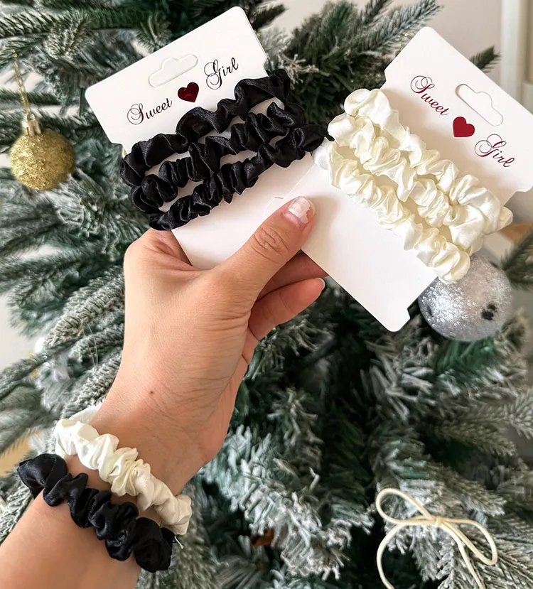 女性用サテンシルクヘアシュシュ,単色,シンプル,伸縮性,ヘアバンド,輪ゴム,アクセサリー,高級ブランド,3個セット