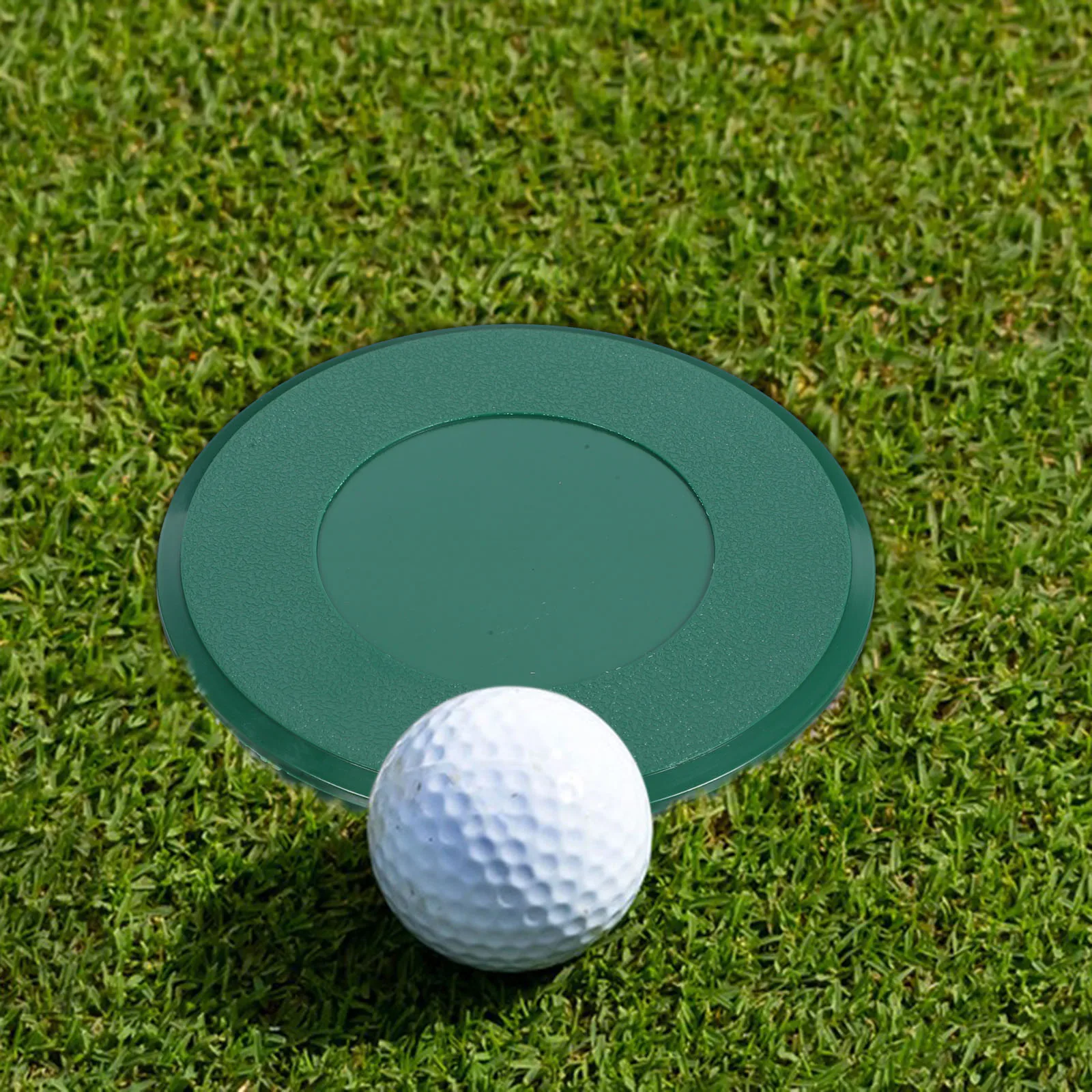

1PC Golf Cup Cover Plastic Lightweight Portable Green Hole Protector Practice Putting Accessory Training Aid for Lawn Putting