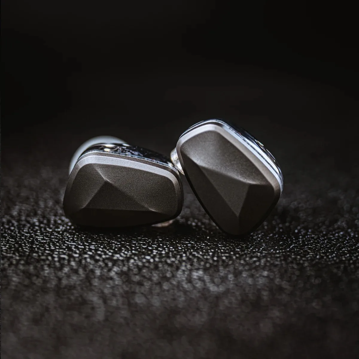 Astrotec GX70 Plus HiFi IEM PU+LCP سائق بوليمر كريستال ليكولد مع كابل مطلي بالفضة OFC 3.5 ملم MMCX