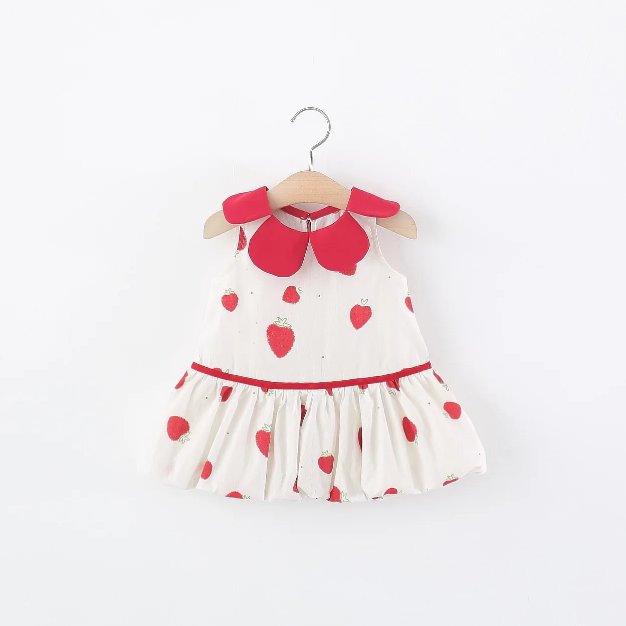 Baby Dresses Summer Cotton Strawberry Lapel Sleeveless Baby Girl Dress Sweet And Cute Beach Baby Girl Clothing