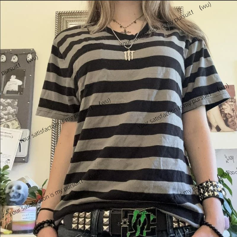 

ZOCI-Y2K полосатая футболка в стиле гранж-рок эмо, повседневный джемпер с v-образным вырезом и короткими рукавами, топ юбки, женская мужская одежда, одежда в стиле ретро