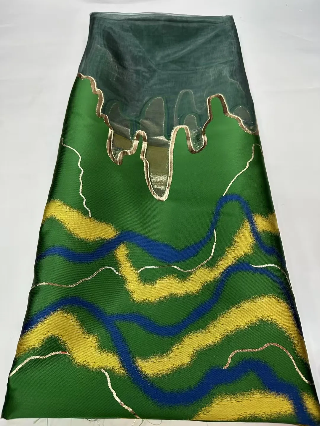 

African Jacquard Lace Fabric 2025 High Quality Nigerian Brocade Gilding Lace Fabric 5Yards for Wedding Dress HJ6366