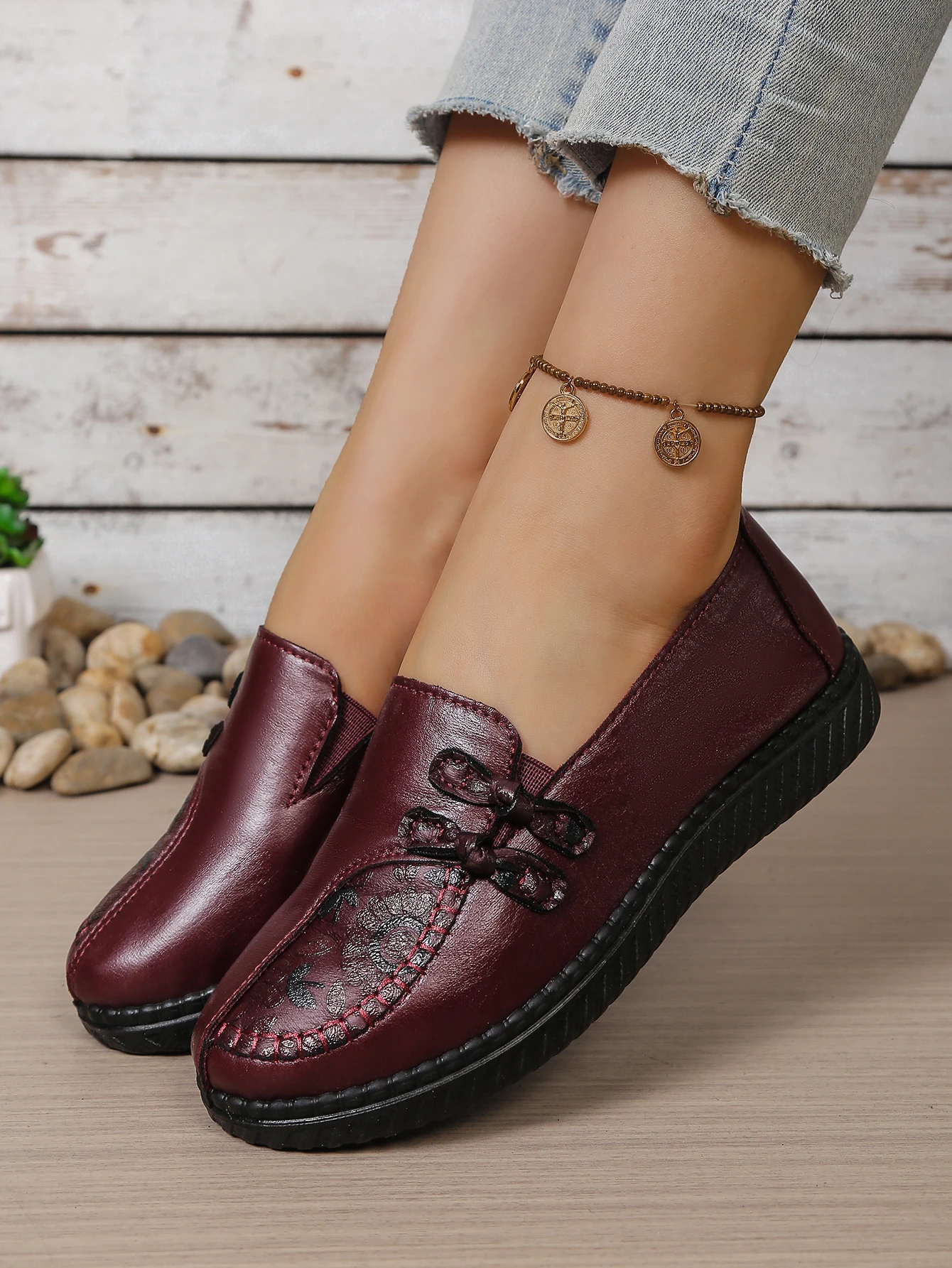 Mom-Schuhe, Damen-Loafer, bequem und rutschfest, lässige flache Schuhe für Menschen mittleren und höheren Alters mit kostenlosem Versand. – Detail 5