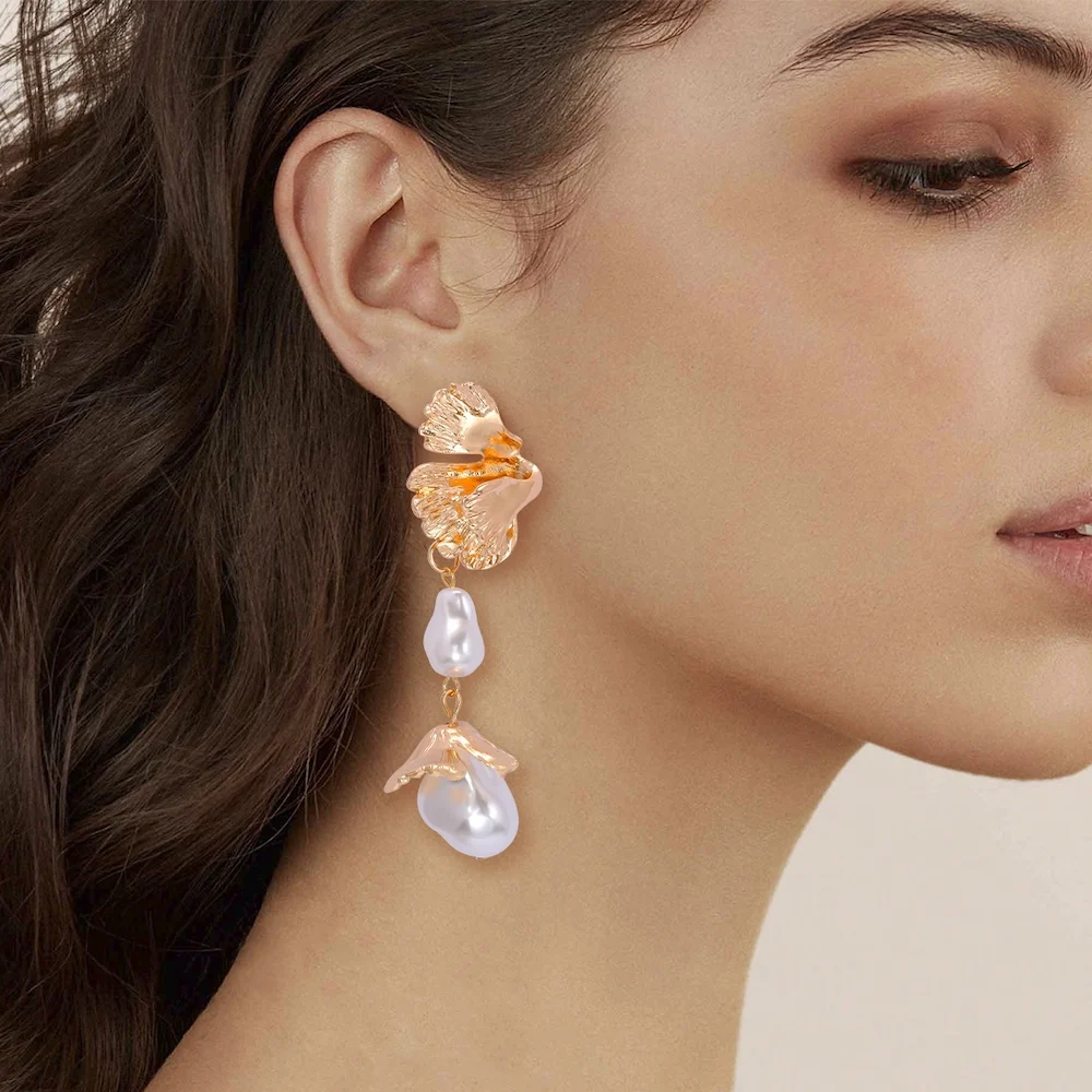 Exaggerated Irregular Alloy Leaves Drop Earrings Trendy Baroque Imitation Treasure Earring For Women Fashion Jewelry Accessories
