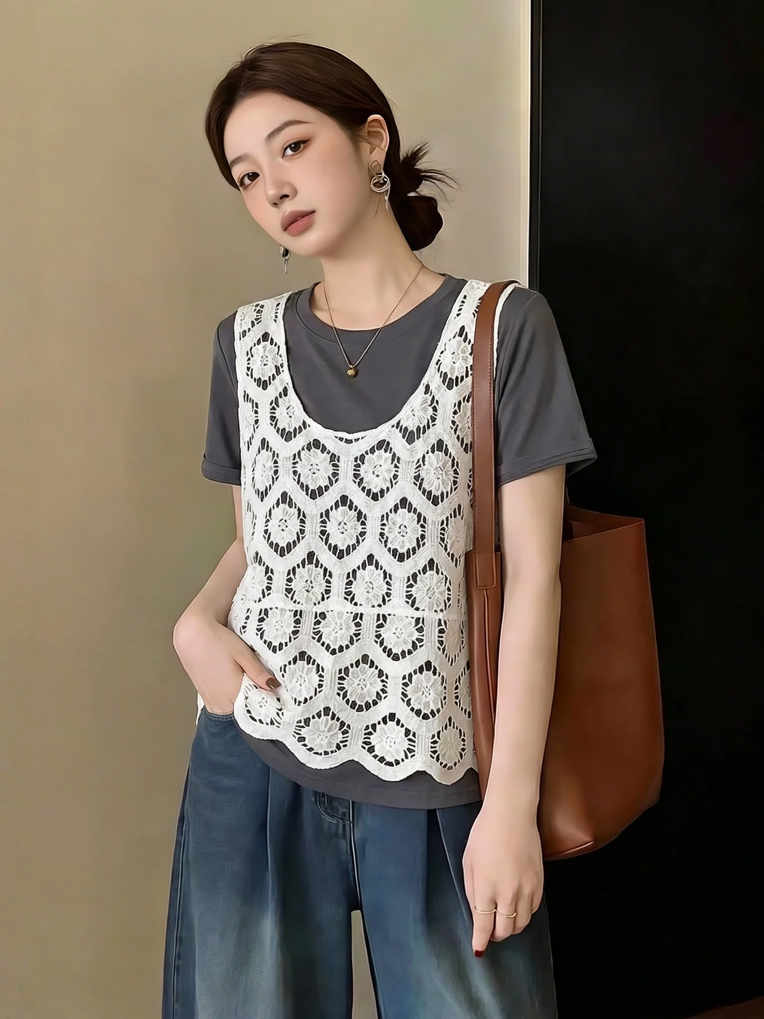 Lace Hollow out Short Sleeve Women's Vest Top Summer New Style Two Piece Set round Neck A-Line Narrow Shoulder Strap Vest
