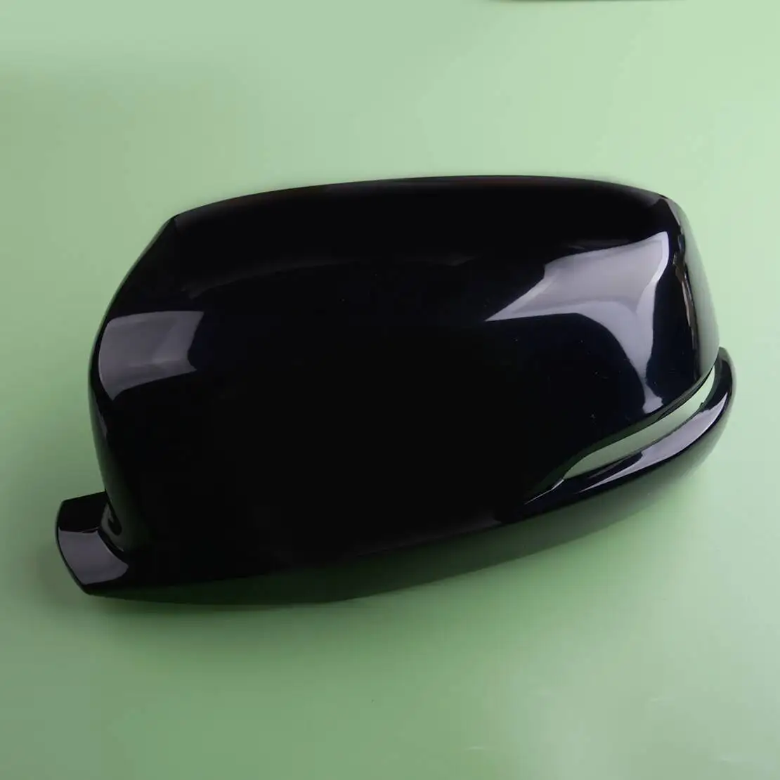 

Black Left Side Rearview Mirror Cover Cap With Signal Light Slot Fit for Honda Accord 2014 2015 2016 2017 ABS