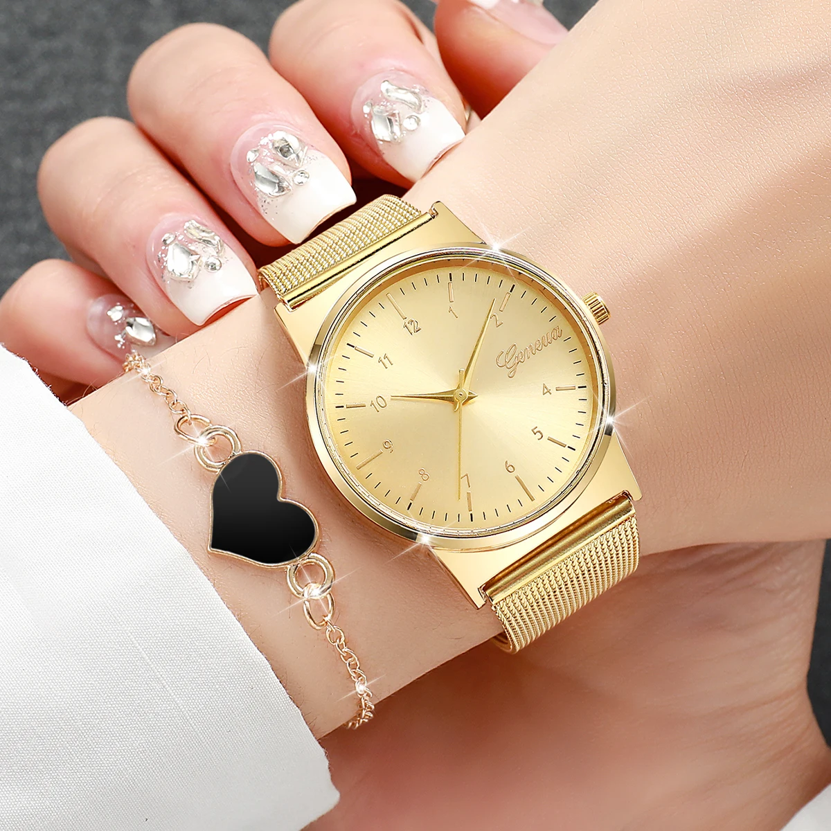 2PCS Fashion Mesh Band Women Watches Heart Bracelet Set Simple Arabic Dial Ladies Quartz Wristwatch Reloj Mujer（Without Box）