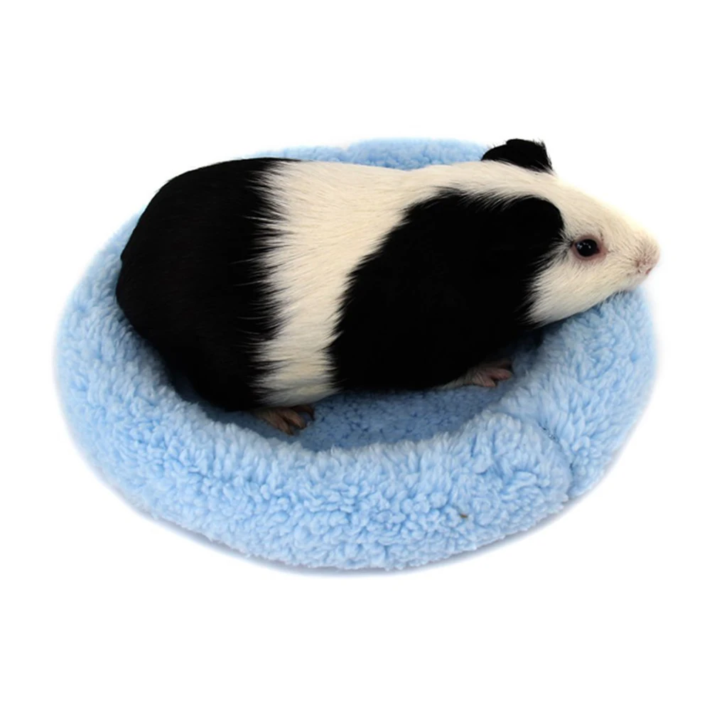 

Small Round Fleece Warm Cushion for Hamster Guinea Pig Mat Easy Portable Lightweight Small Animal House Winter Use