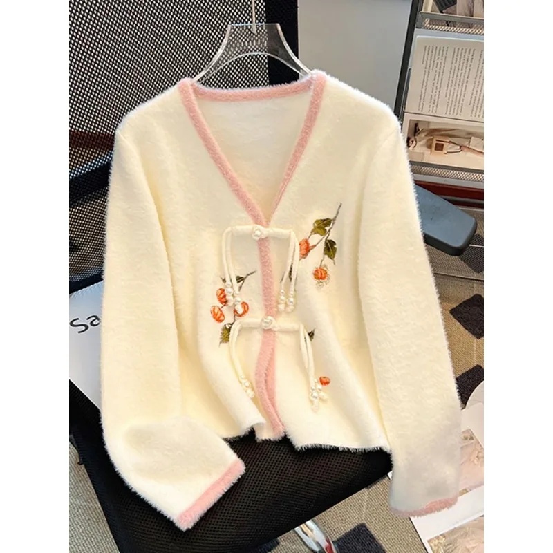 

Модный новый свитер в китайском стиле с v-образным вырезом для женщин, осенний вязаный универсальный элегантный кардиган с вышивкой и пуговицами