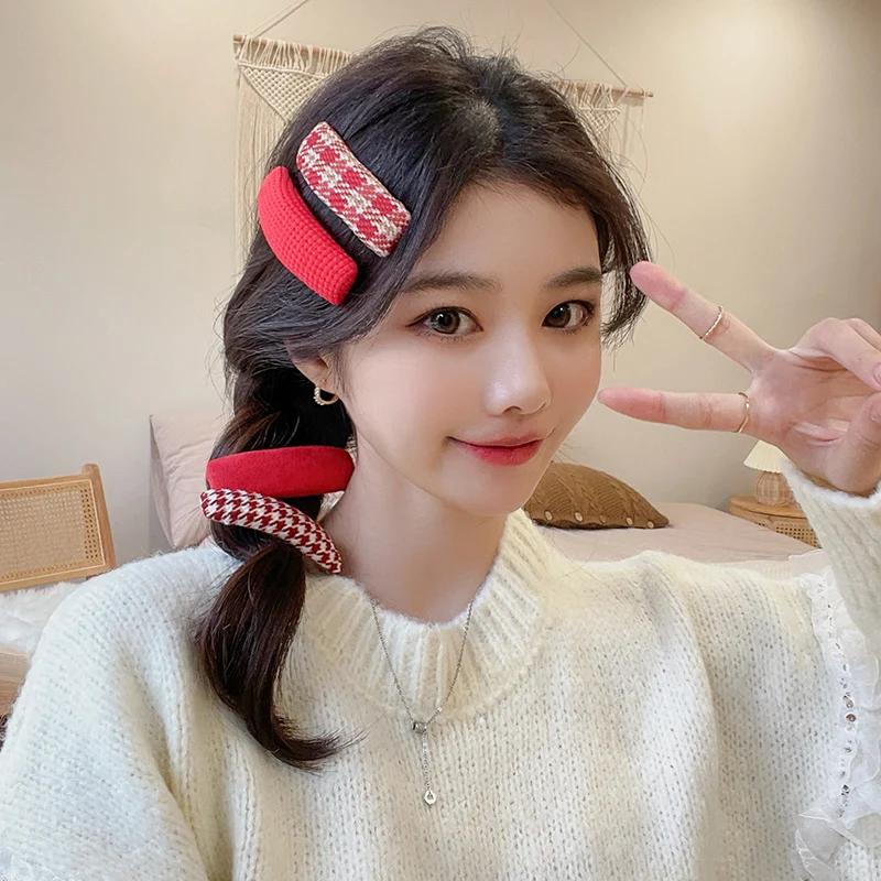 Christmas and New Year Red - Colored BB Clips for Women Houndstooth Velvet - Edged Clips Sponge - Thickened Hairpins Bang Clips