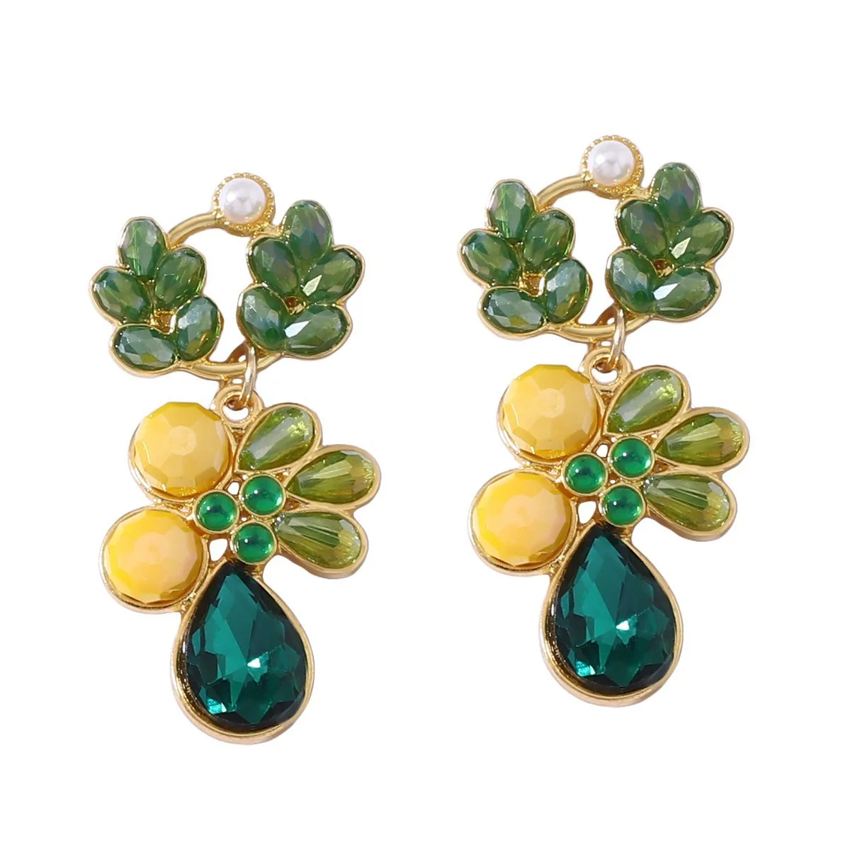 Amazon hot-selling ethnic style earrings, women's retro design sense, high-end medieval Western era sense, fashionable earrings