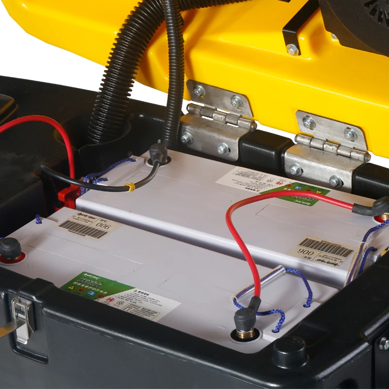 Energy Saving and Environmental protection Large Capacity Battery Electric Cleaning Floor Scrubber Machine