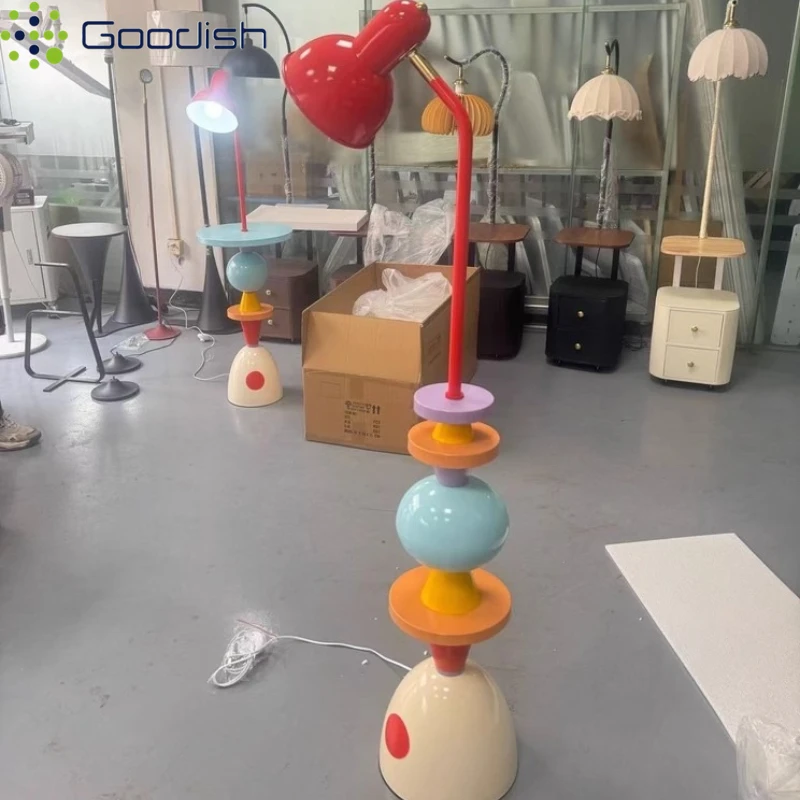 Modern Simplicity Luxury Vertical Colorful Standing LED Floor Lamps Art Creative Lights for Bedroom Home Decoration Chandeliers