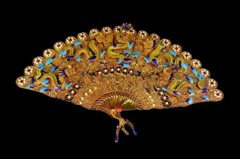 

Purely handmade gilt inlaid gemstones burnt blue to map custom copper gold-plated handicrafts ornaments