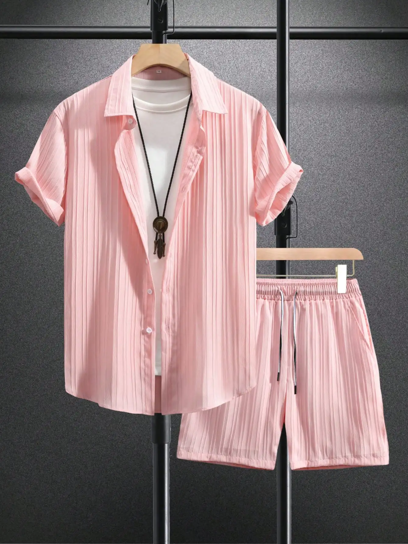 

Mens Lightweight Short Sleeve Shirt And Matching Shorts Set For Summer Vacation
