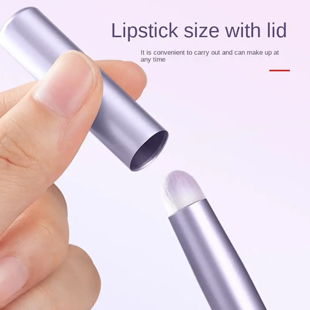 Draagbaar met dop Lippenborstel Make-uptool Lipaccessoire Mini Lipstick 3-kleuren Concealer Smudge Brush Damesschoonheid