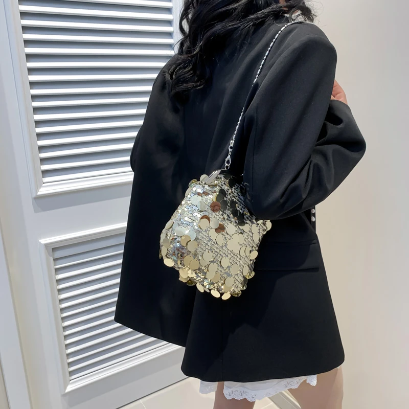 New Sequin Women\'s Shoulder Bag Designer Fashion Chain Crossbody Bags Metal Clip Lipstick Female Summer Dinner Bag