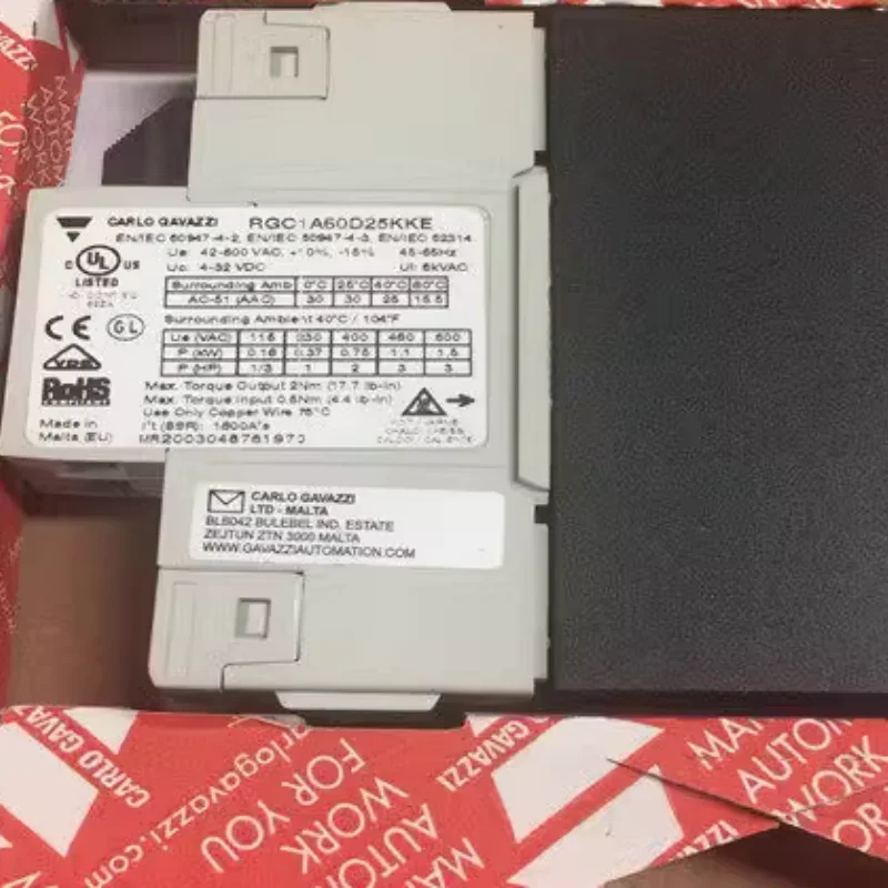 

Новое оригинальное ультратонкое твердотельное реле Carlo RGC1A60D25KKE RGS1A60D25KKE RGC1A60D30KKE