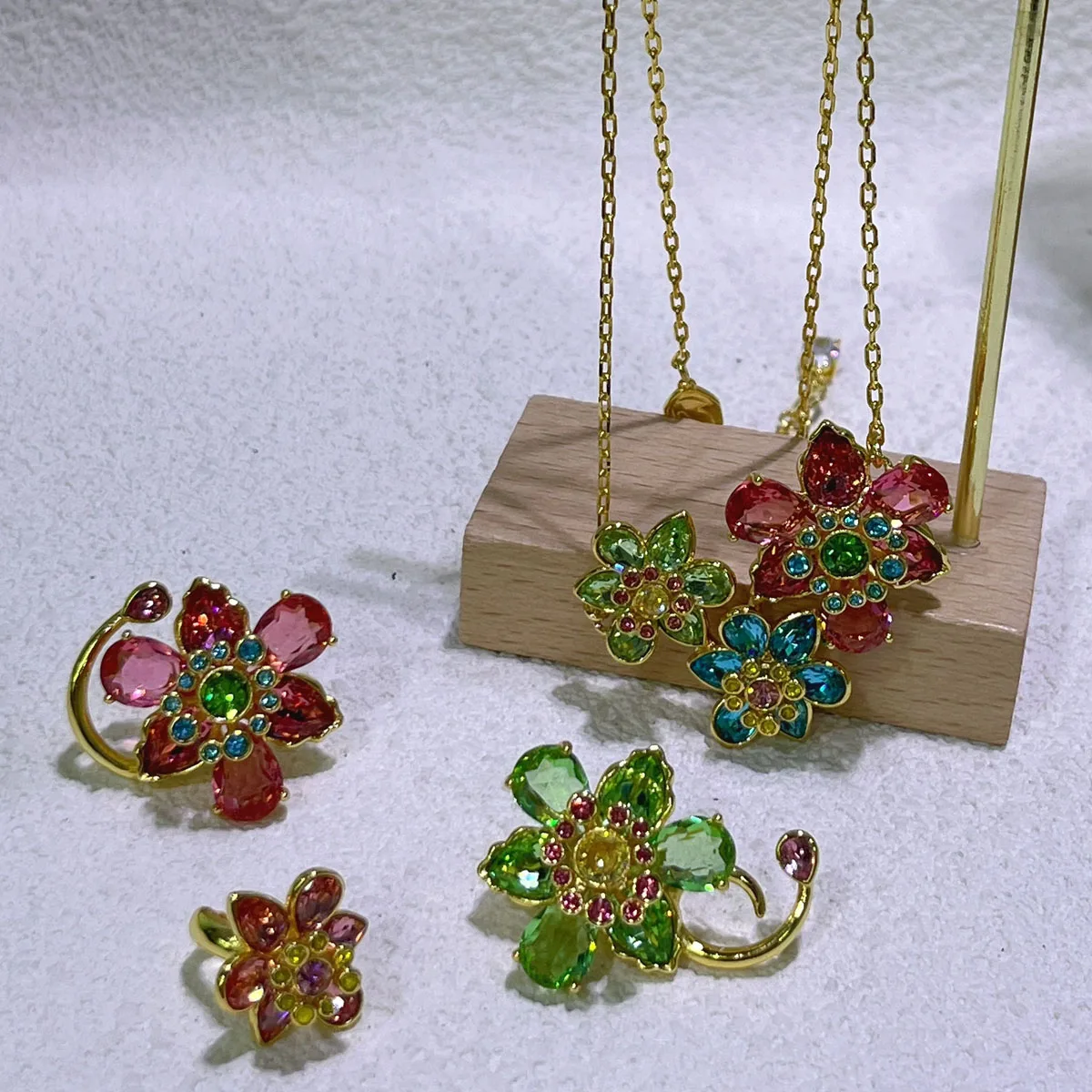 Original Jewelry Set New Color Flower Crystal Boutique Irregular Earring Exquisite Necklace Ring Bracelet Wedding Gift for Women