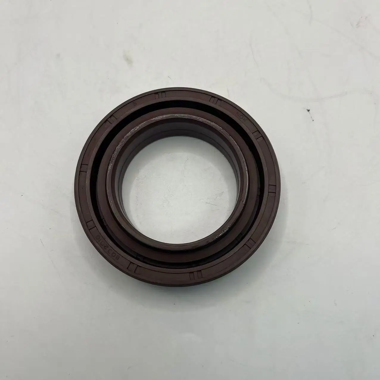 1pc 52*85*16/19  BQ3201G same as AQ7747E  harvester anti-mud water oil seal rotation inner rotation oil sea