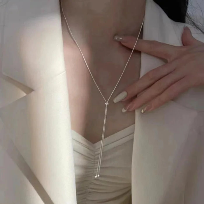 Silver Color Minimalist Elegant Geometric Necklaces for Charming Women Fashion Jewelry Light Luxury Party Accessories
