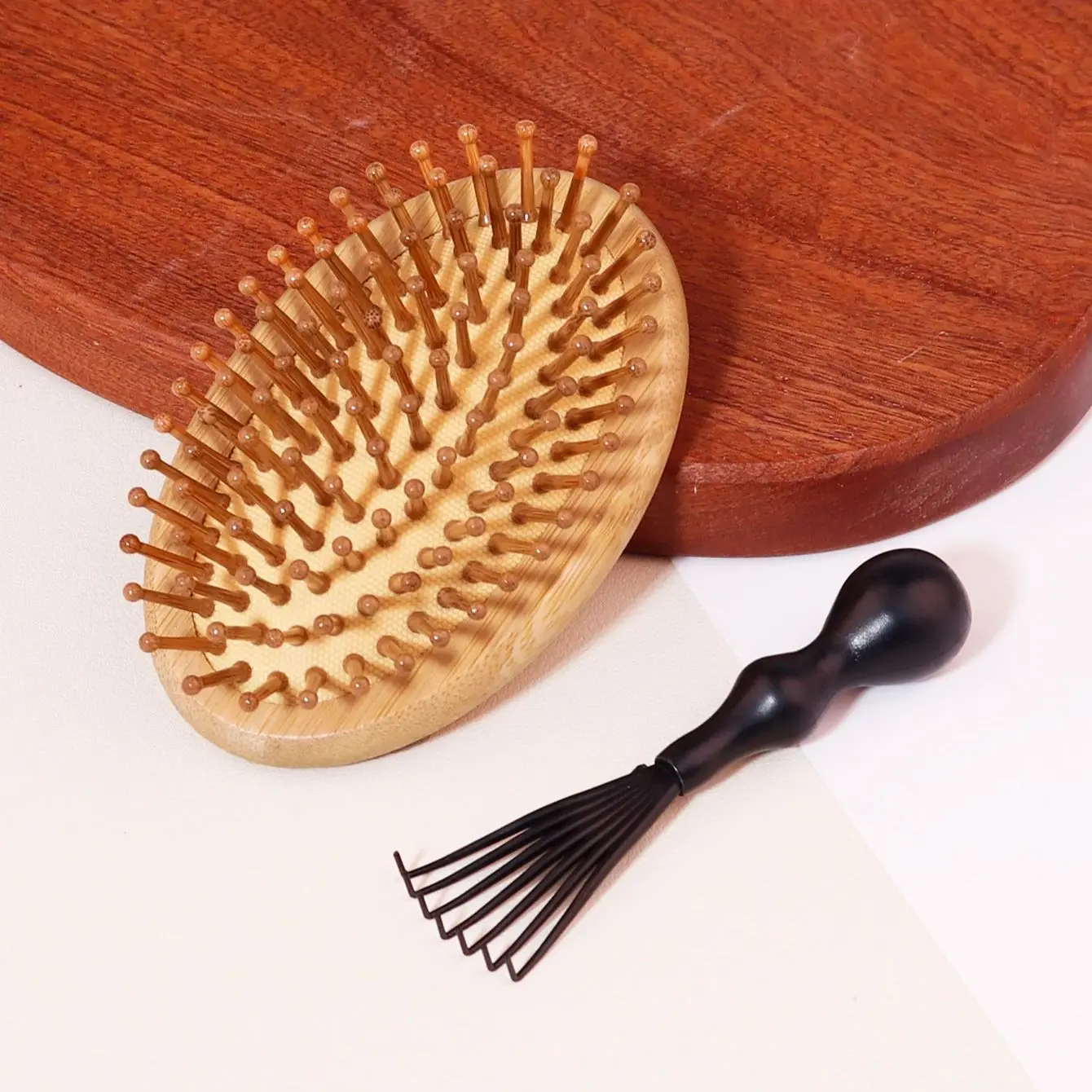

2pcs natural bamboo paddle brush with cleaning comb claws, scalp massage wrinkle removal brush,Special for real hair wigs