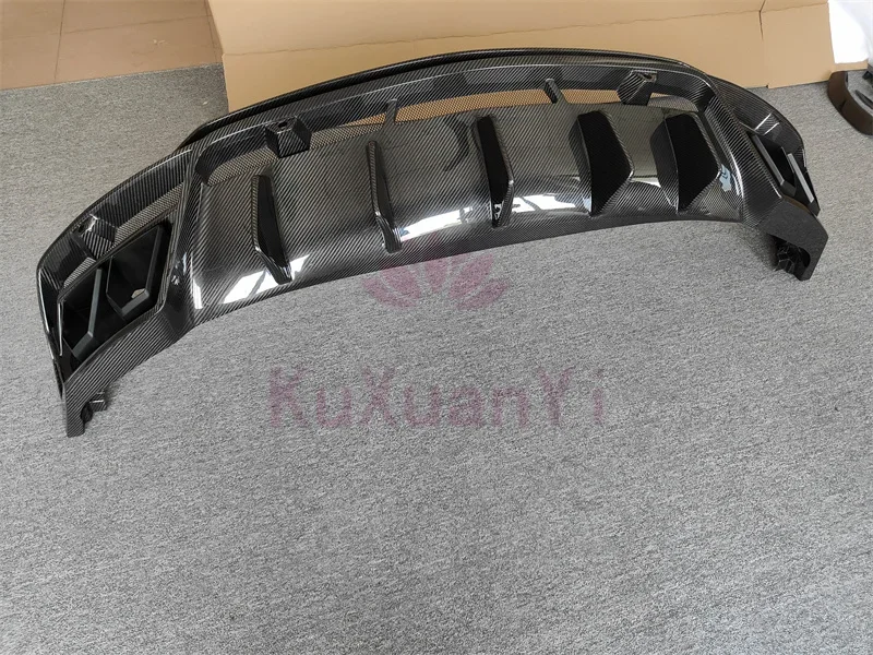 

LANOUT для Lamborghini URUS M стиль, задний диффузор из углеродного волокна, комплект кузова, передняя планка, боковая юбка