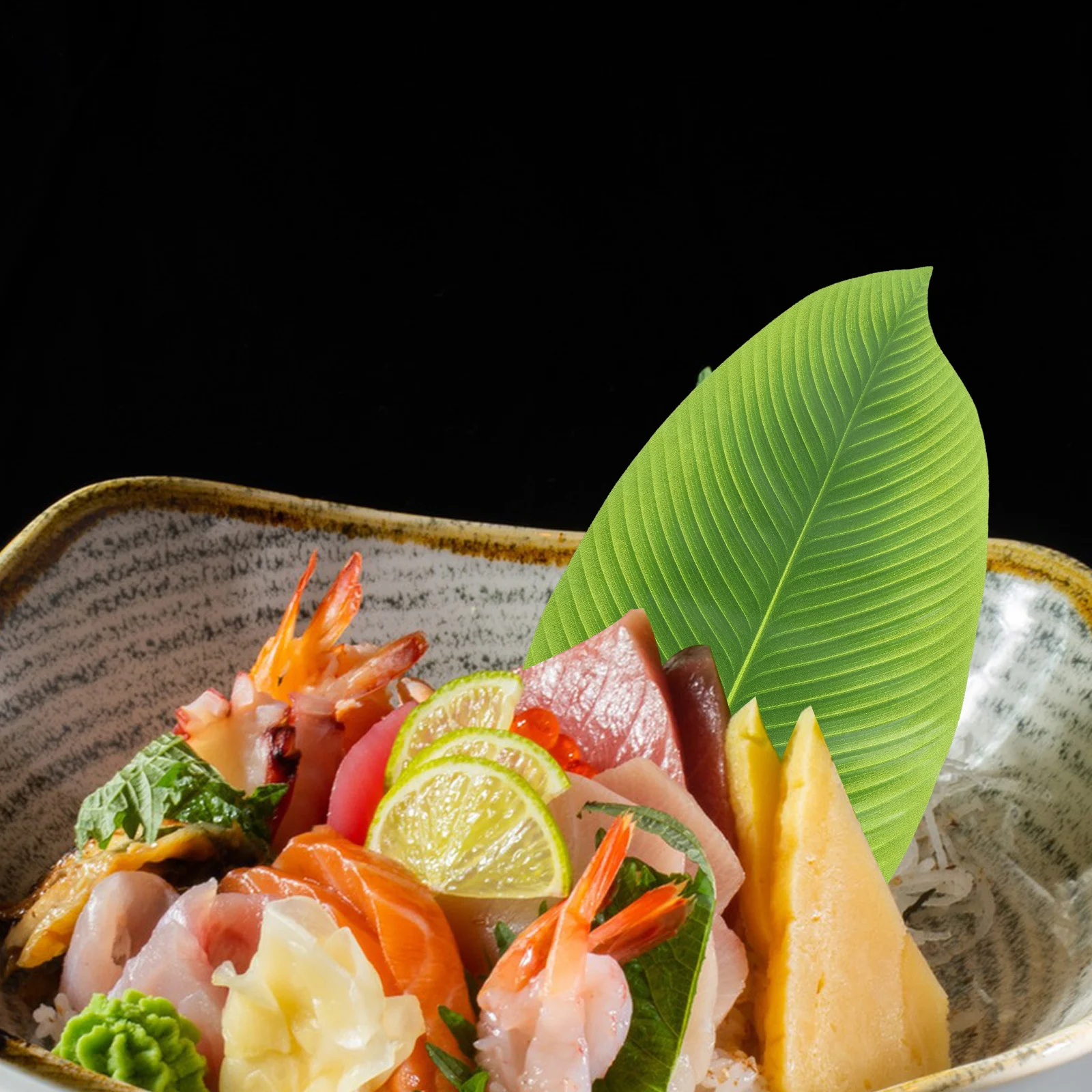 

4Pcs Leaf Shaped Placemat Multipurpose Fake Leaf Table Decoration for Luau Party Hawaiian Theme Festival Dining Scene