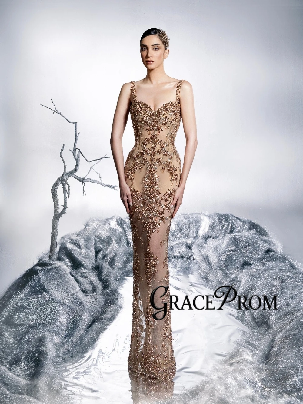 New Arrival Luxury Beaded Evening Dress Dubai Arabic Glitter Prom Gown See Through Bodycon Fit Charming Banquet Customized Wear
