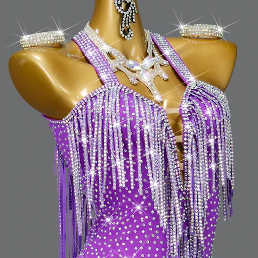 2026 Neues lateinamerikanisches Tanzkleid für Mädchen und Damen, Bühnenkostüm, sexy Outfits, Sportkleidung, Rock, Wettbewerb, Party, Samba, Abendanzug