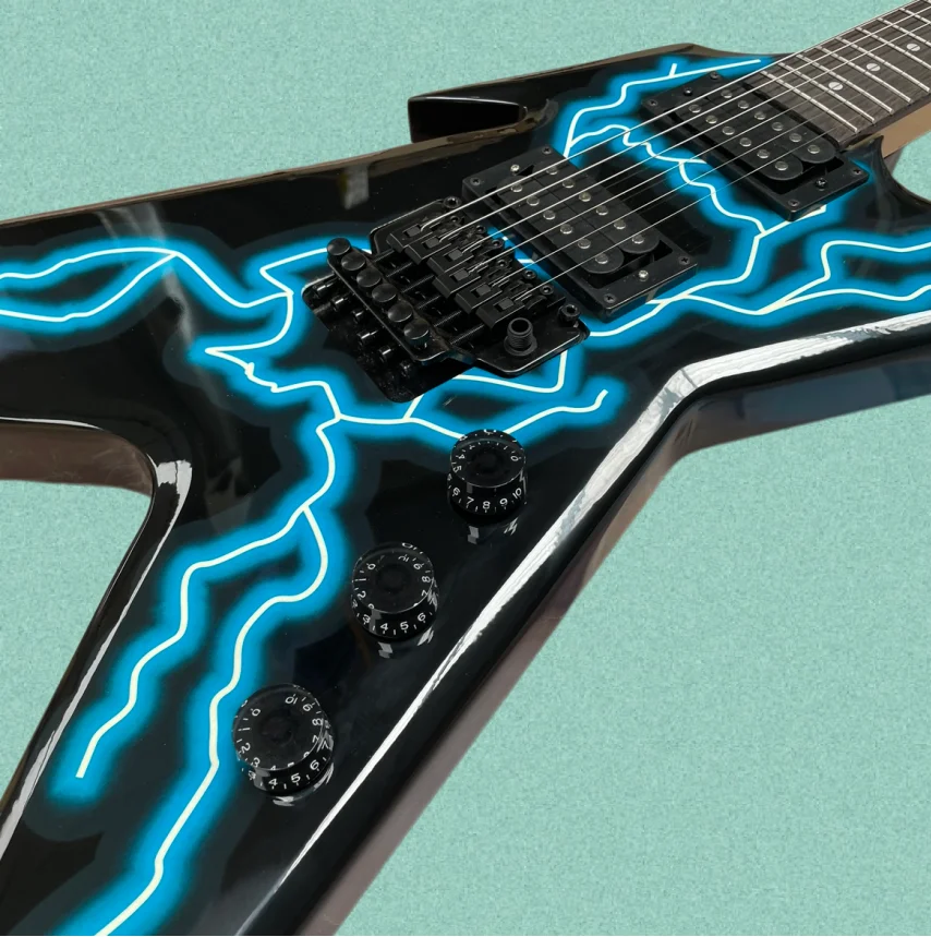 Classic black electric guitar with blue lightning finish,tremolo system,rosewood fingerboard guitars,high-value electricguitarra