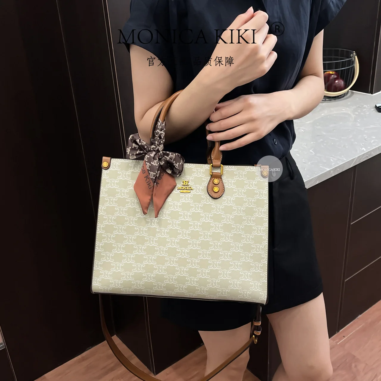 

2025 Designer Tote Bag Women Luxe Monogram Shoulder Purse Elegant Crossbody Handbag Chic