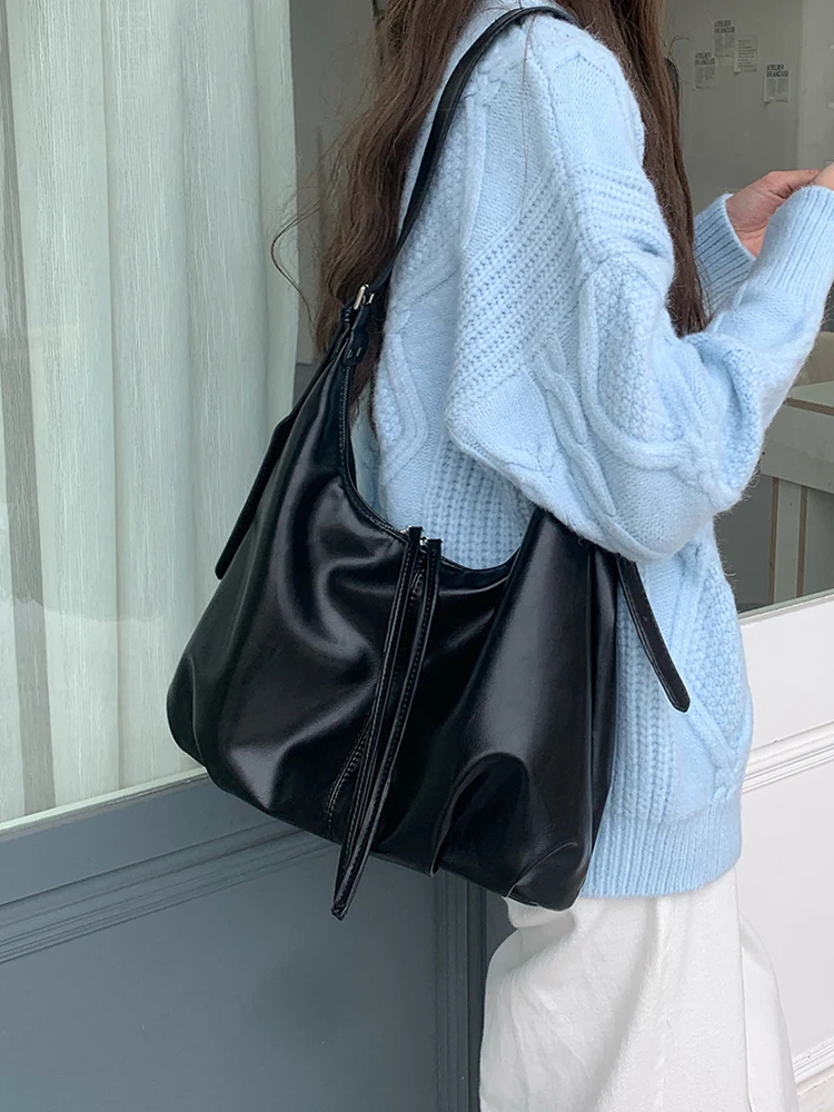 

2025 New Retro Underarm Bag Women's Daily Commuter Crossbody Women's Bag Fashion Leisure Large Capacity Shoulder Bag