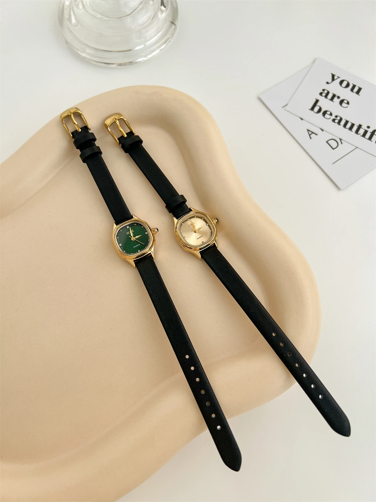 

Vintage Square Women'S WatchHigh-End Simple And Elegant, Lightweight Luxury, Versatile Leather Strap, Perfect For Everyday Wear.